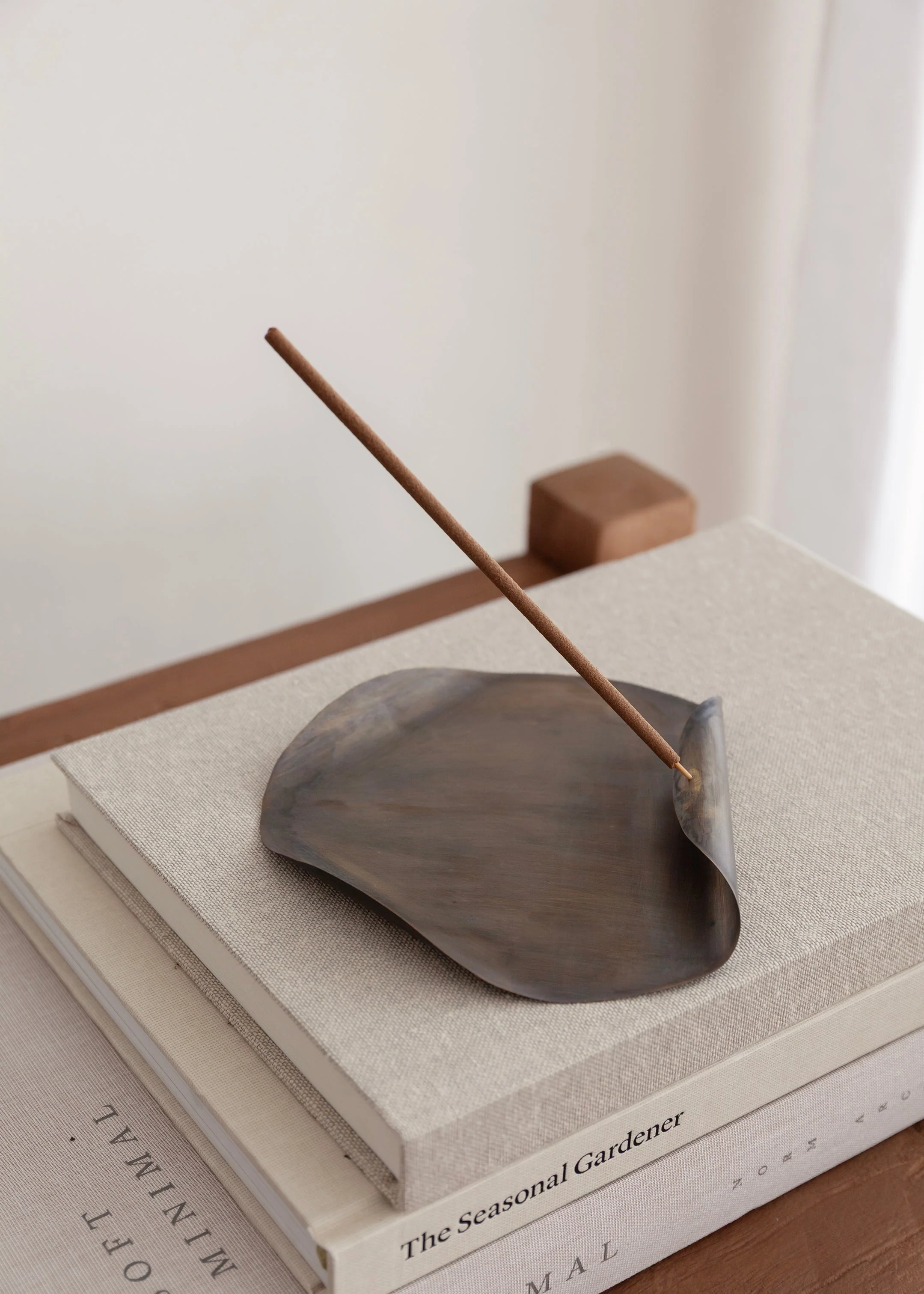 Bulan Brass Incense Holder - Image 4