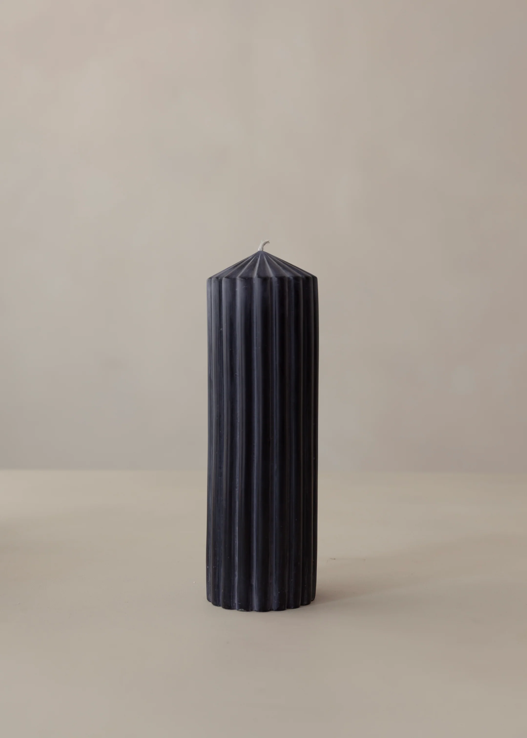 Cirque Pillar Candle / Black - Image 4