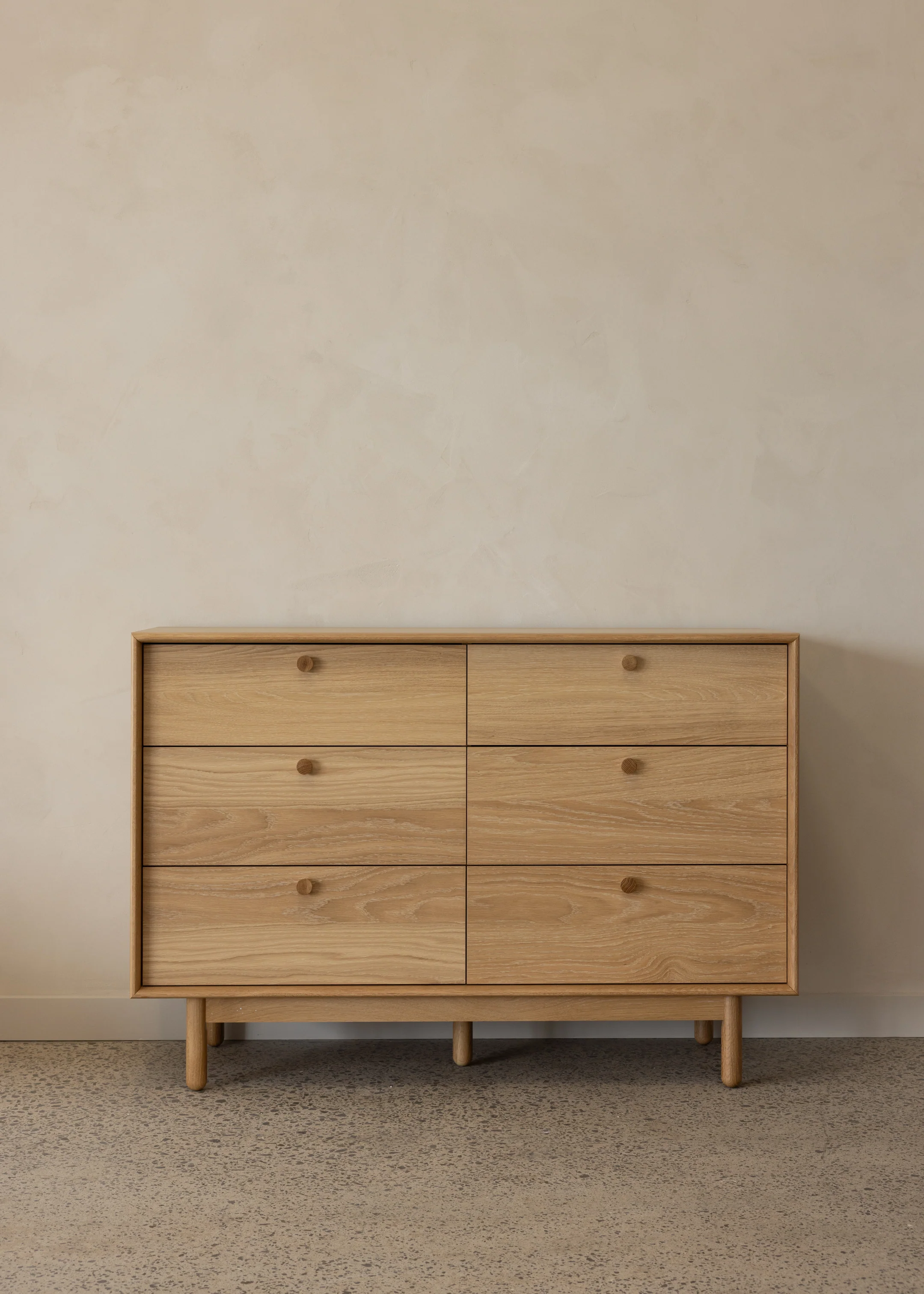 Copenhagen 6 Draw Lowboy / Oak - Image 4
