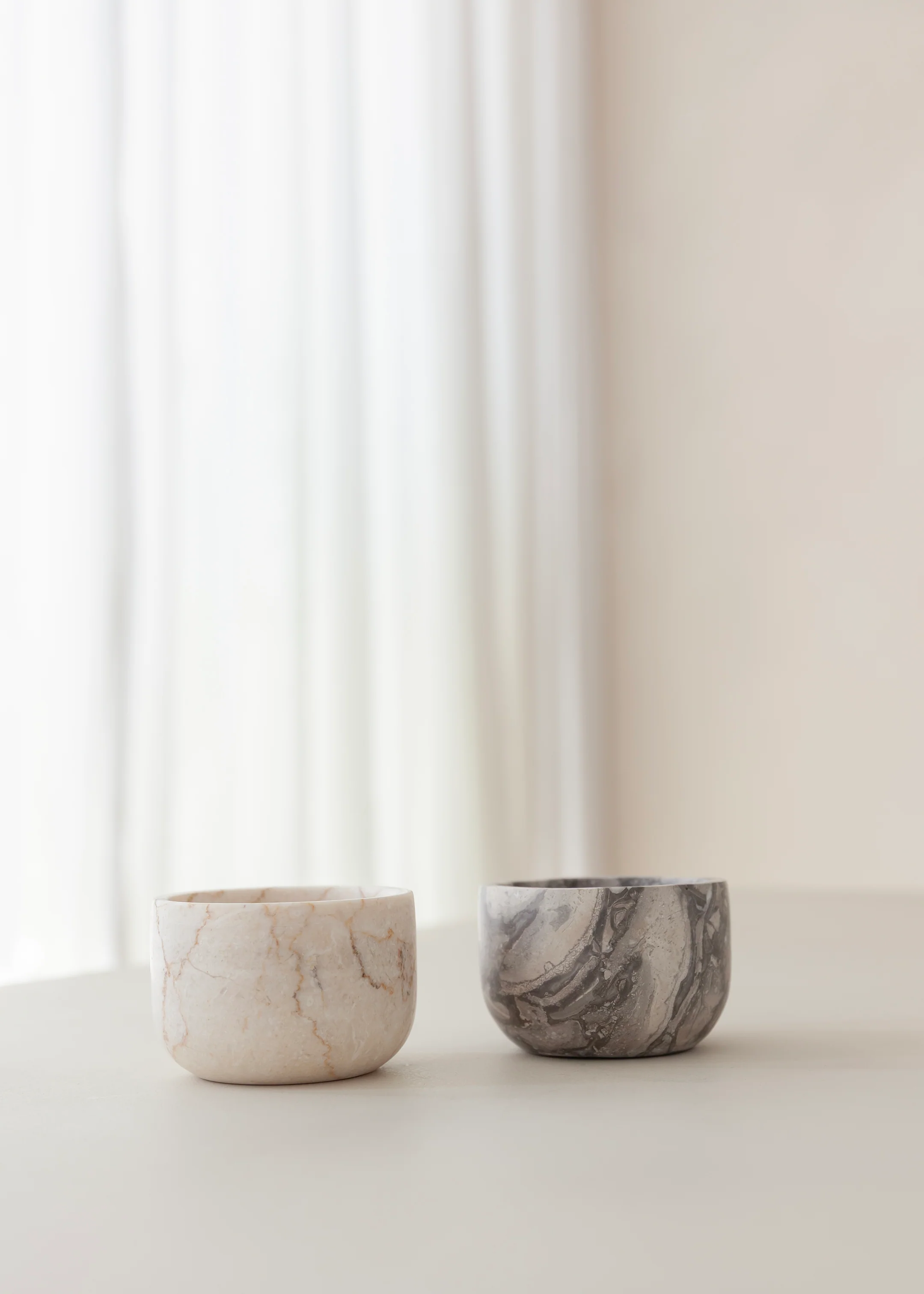 Cove Marble Salt & Pepper Set - Image 3