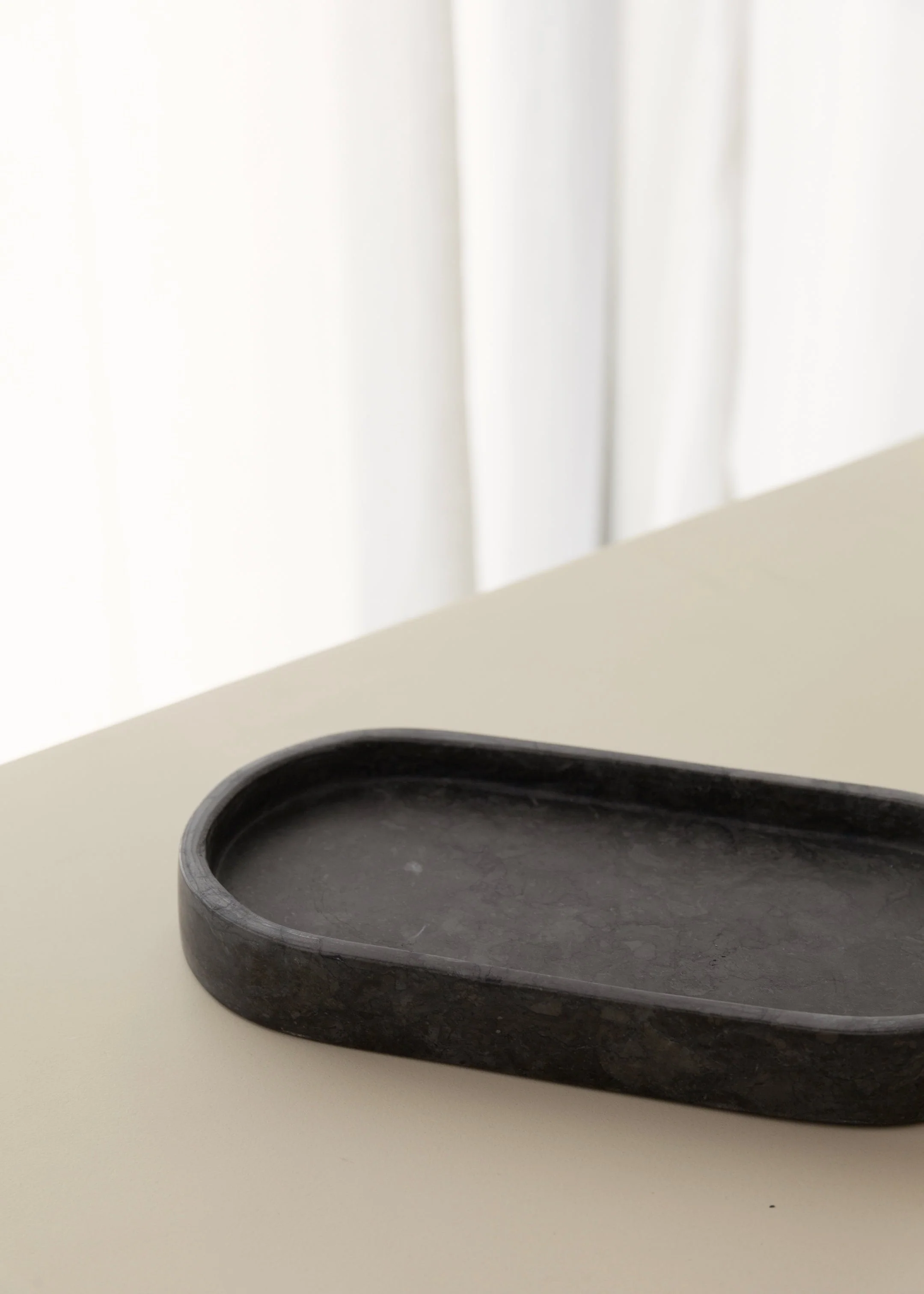 Eka Marble Tray / Black - Image 3