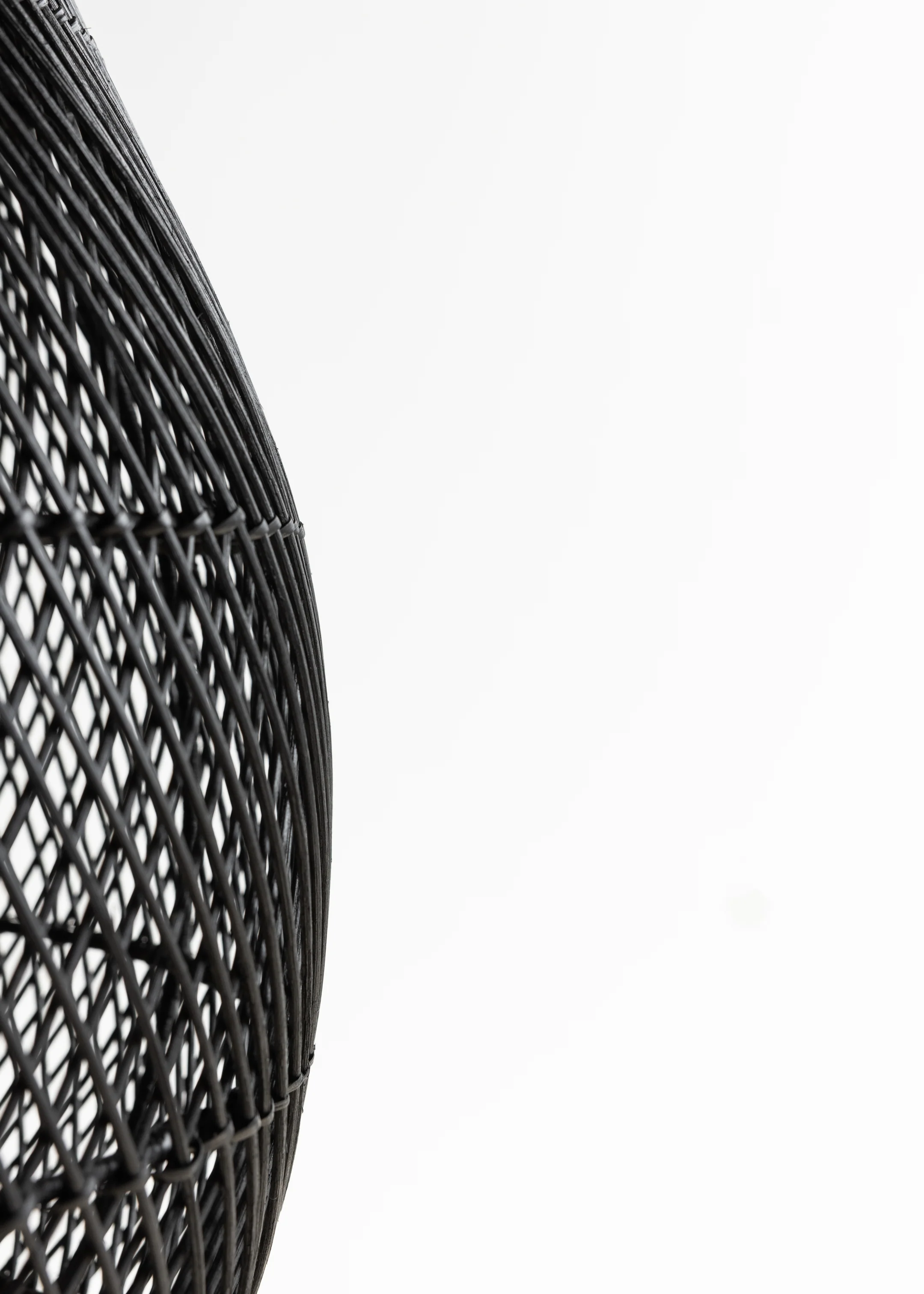 Evi Pendant / Black - Image 3