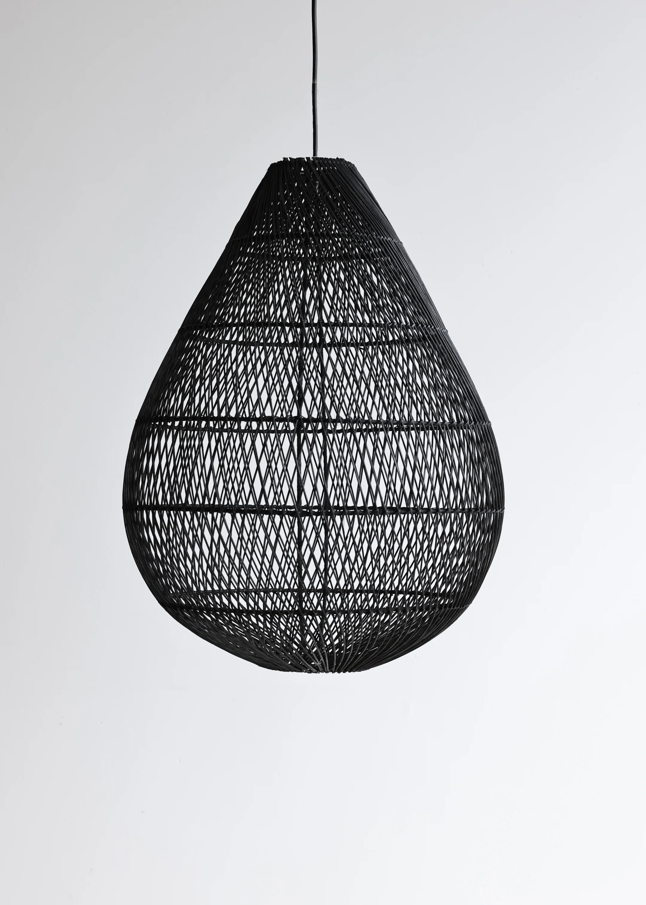 Evi Pendant / Black - Image 8