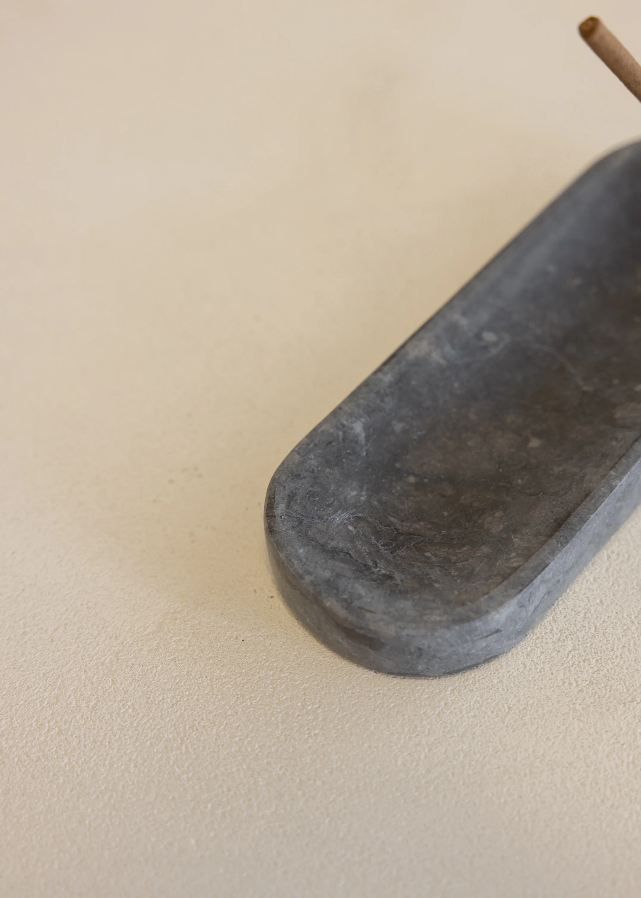 Isha Marble Incense Tray / Black - Image 3