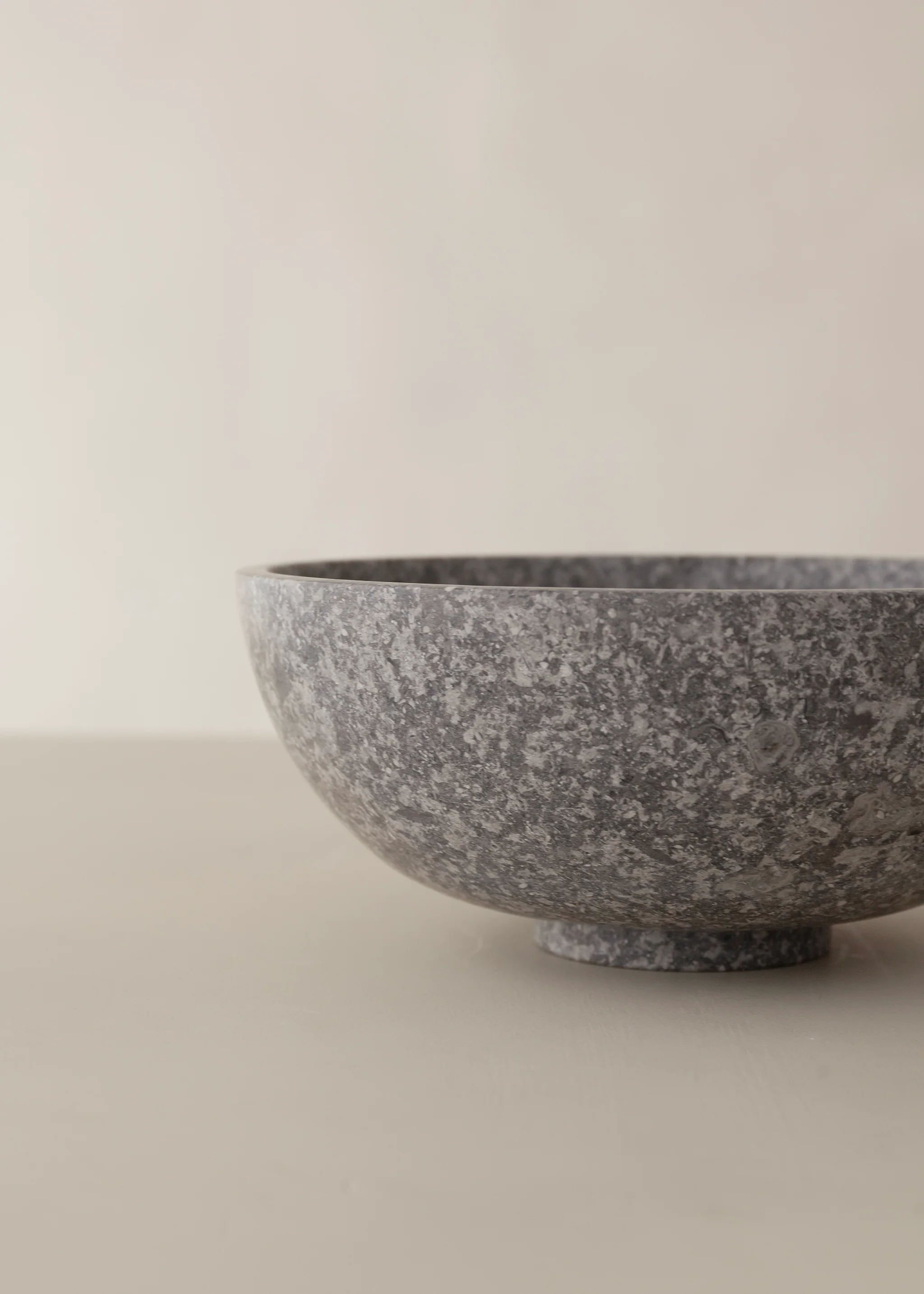 Koji Marble Bowl / Grey - Image 4