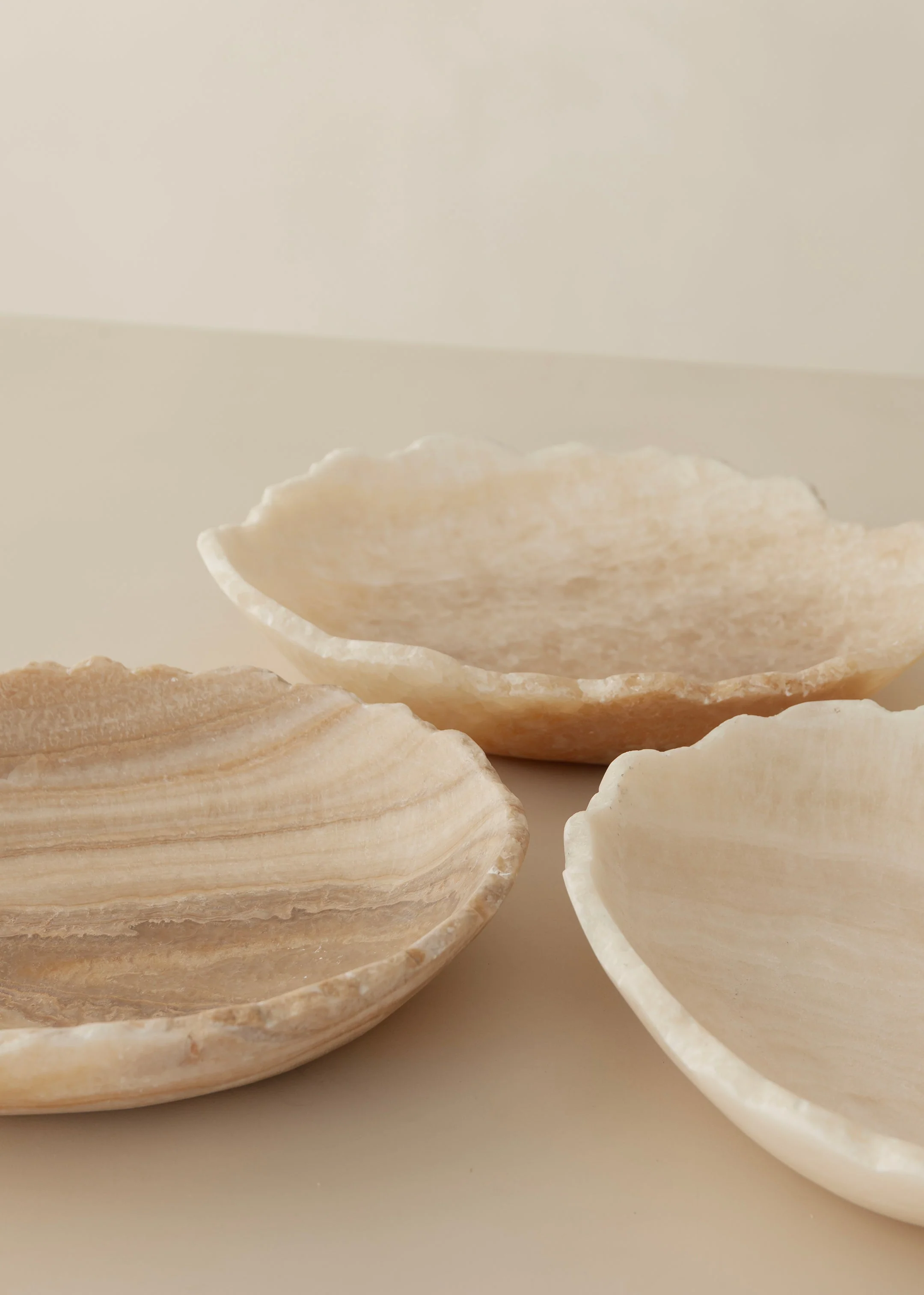 Miya Onyx Bowl / Ivory - Image 6