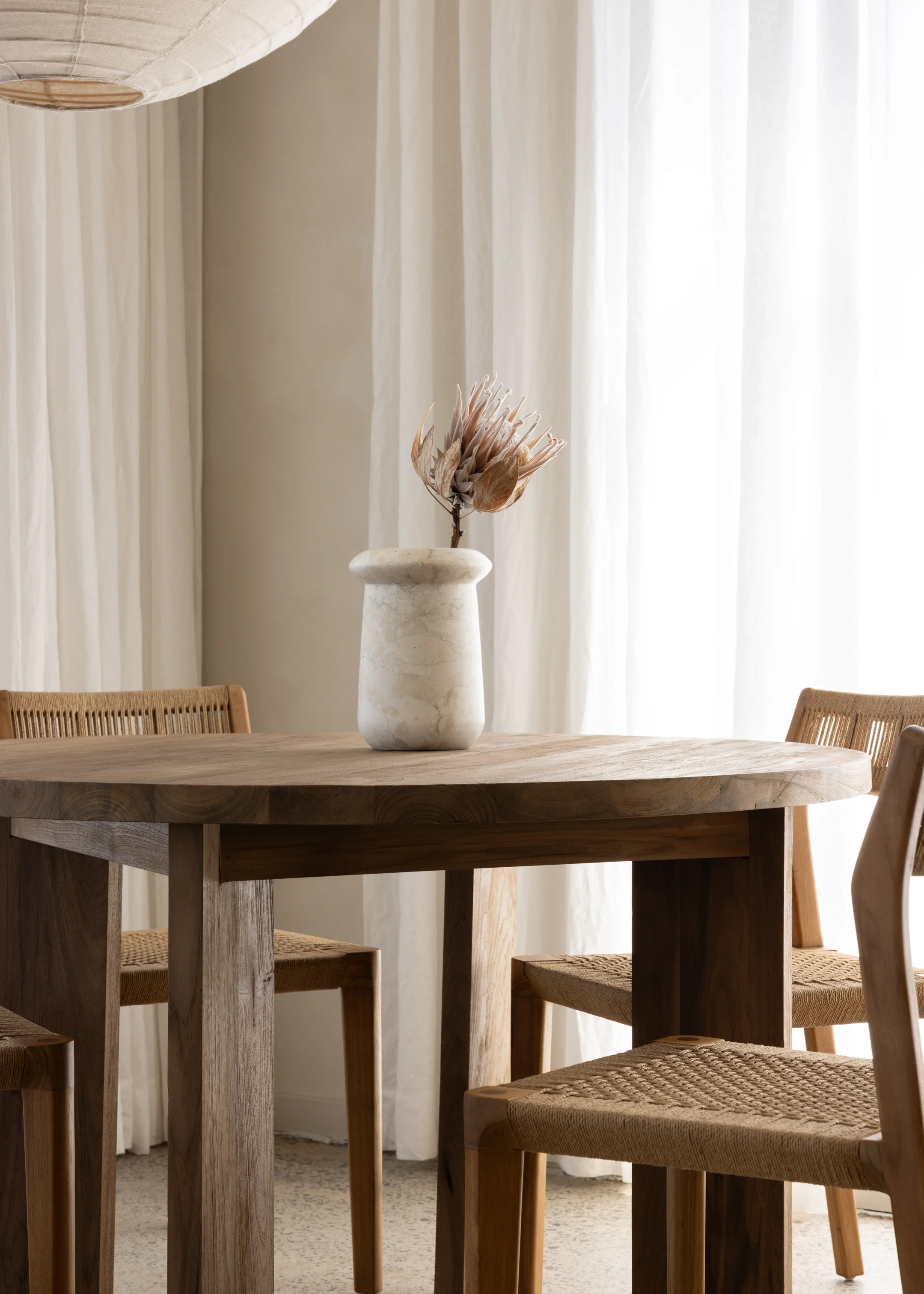 Nias Round Dining Table / Dark Teak - Image 4
