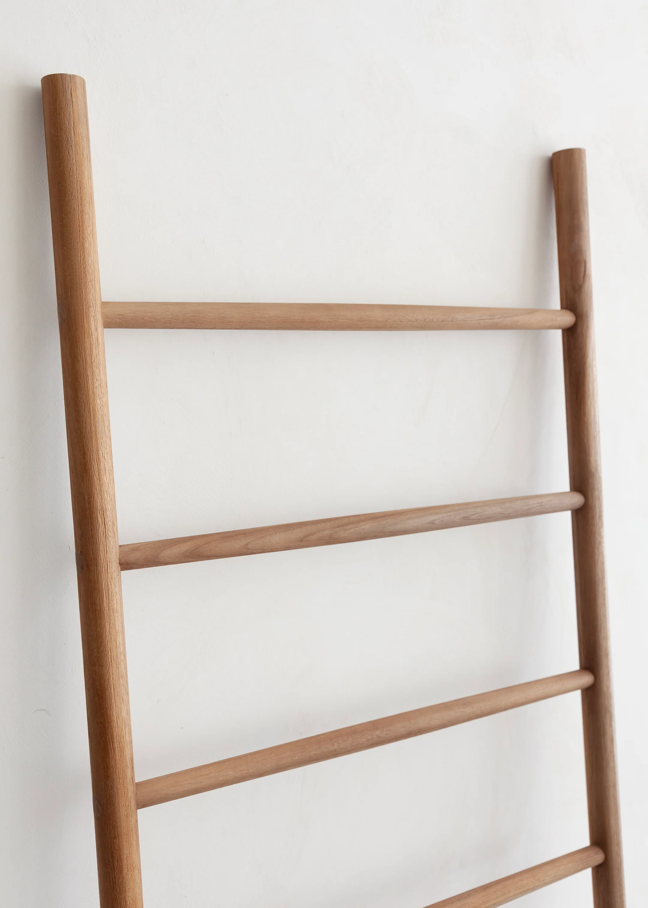 Nobu Towel Ladder / Dark Teak - Image 7