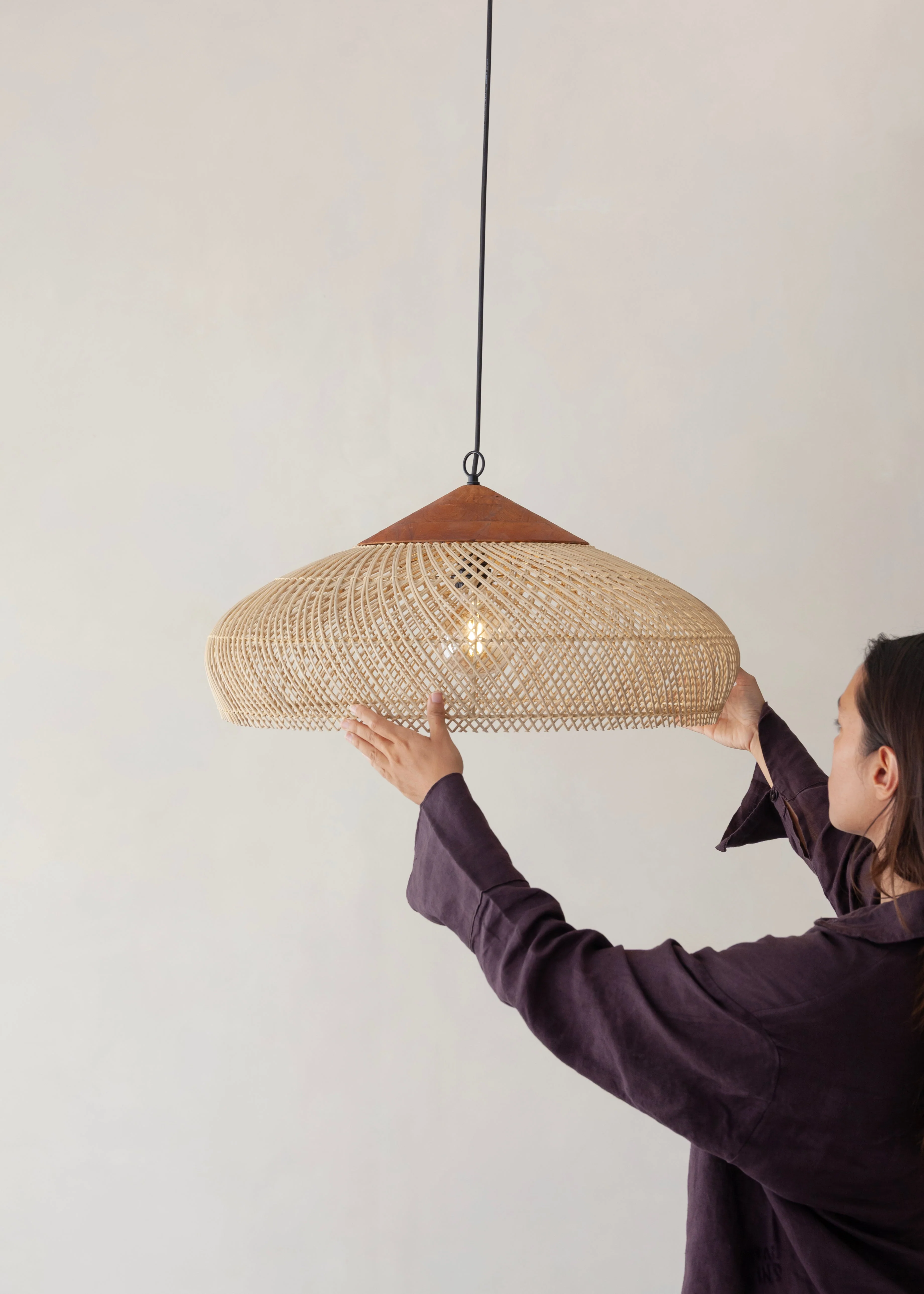 Otis Pendant / Natural - Image 10