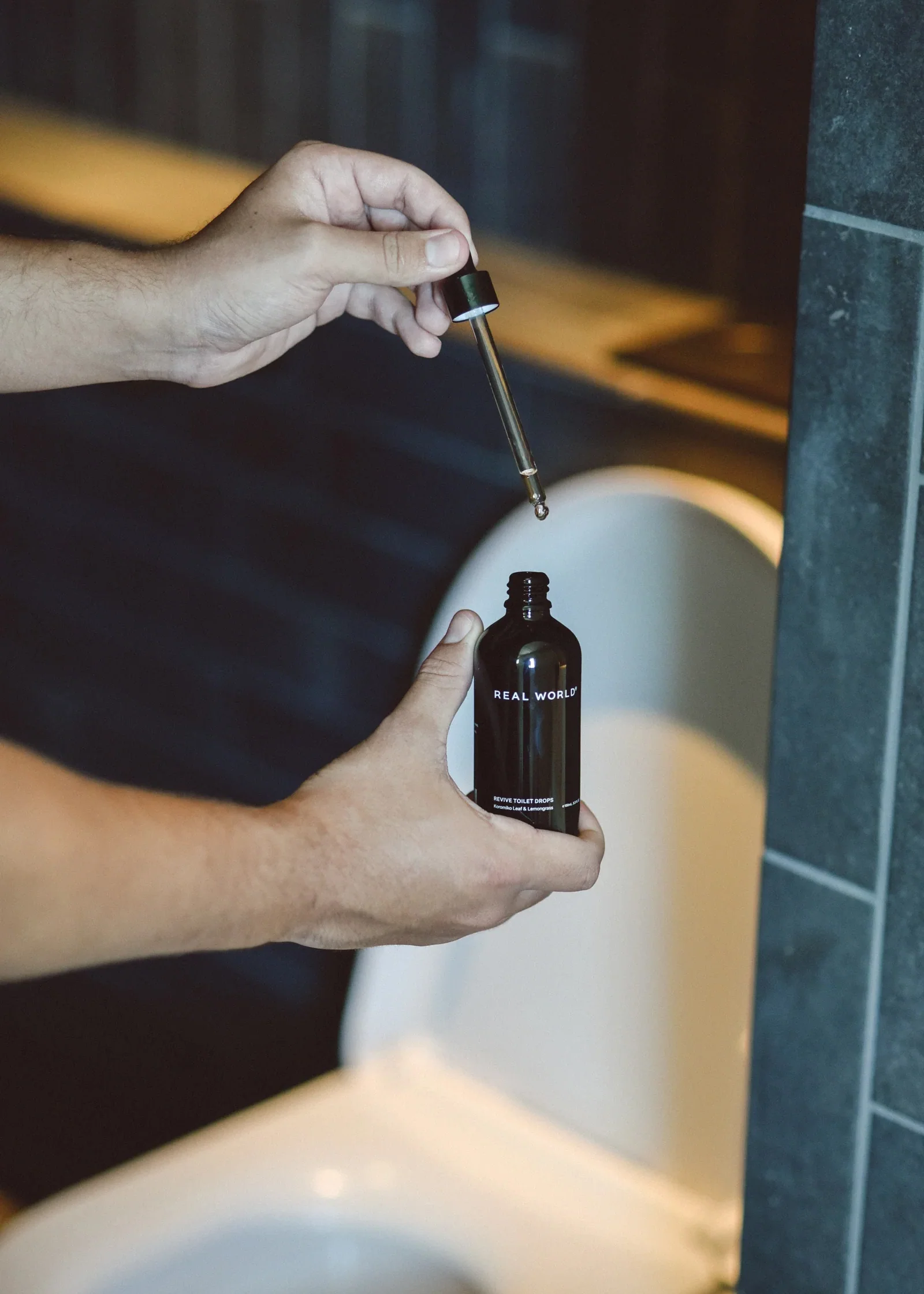 Revive Toilet Drops / Koromiko Leaf & Lemongrass - Image 3