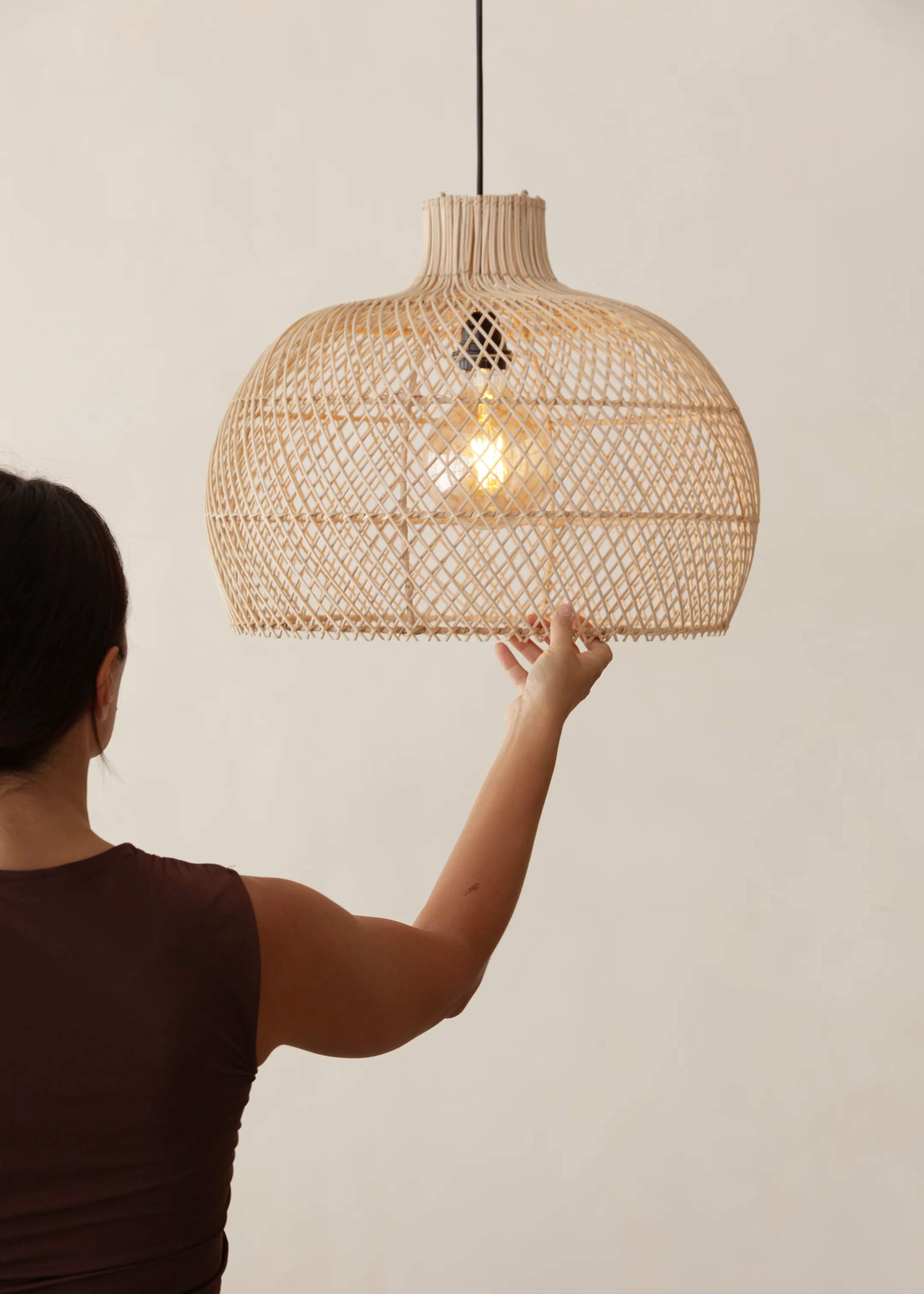 Roundie Pendant / Natural - Image 6