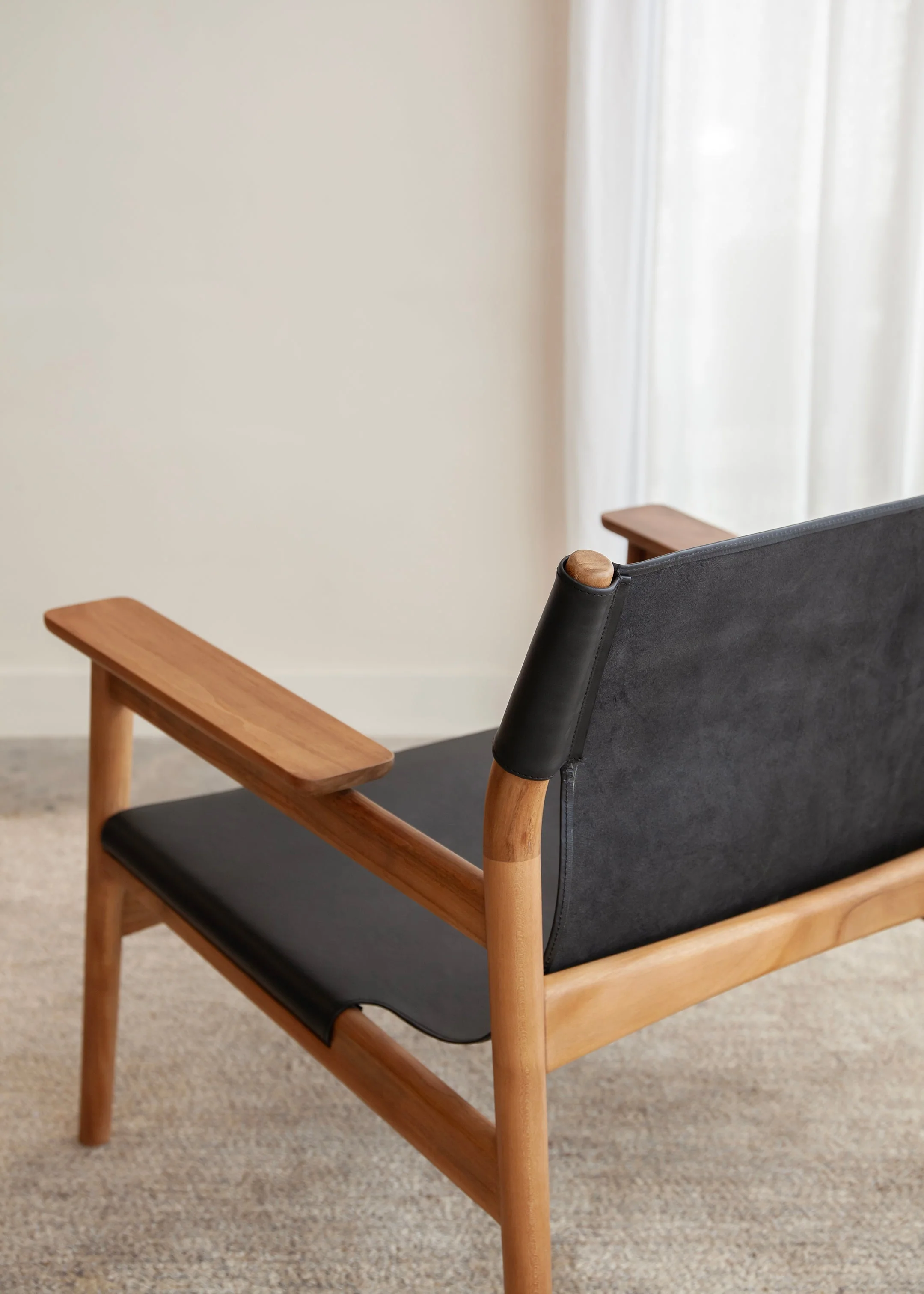 Sana Leather Chair / Black - Image 3