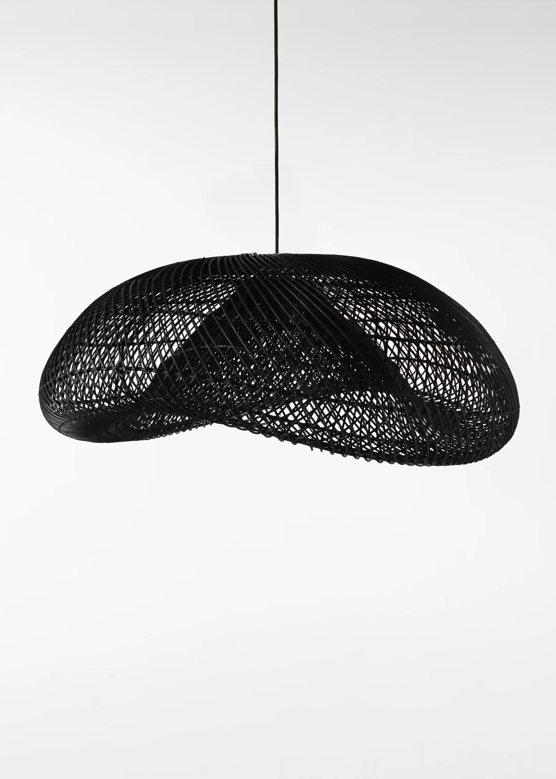 Twist Pendant / Black - Image 8