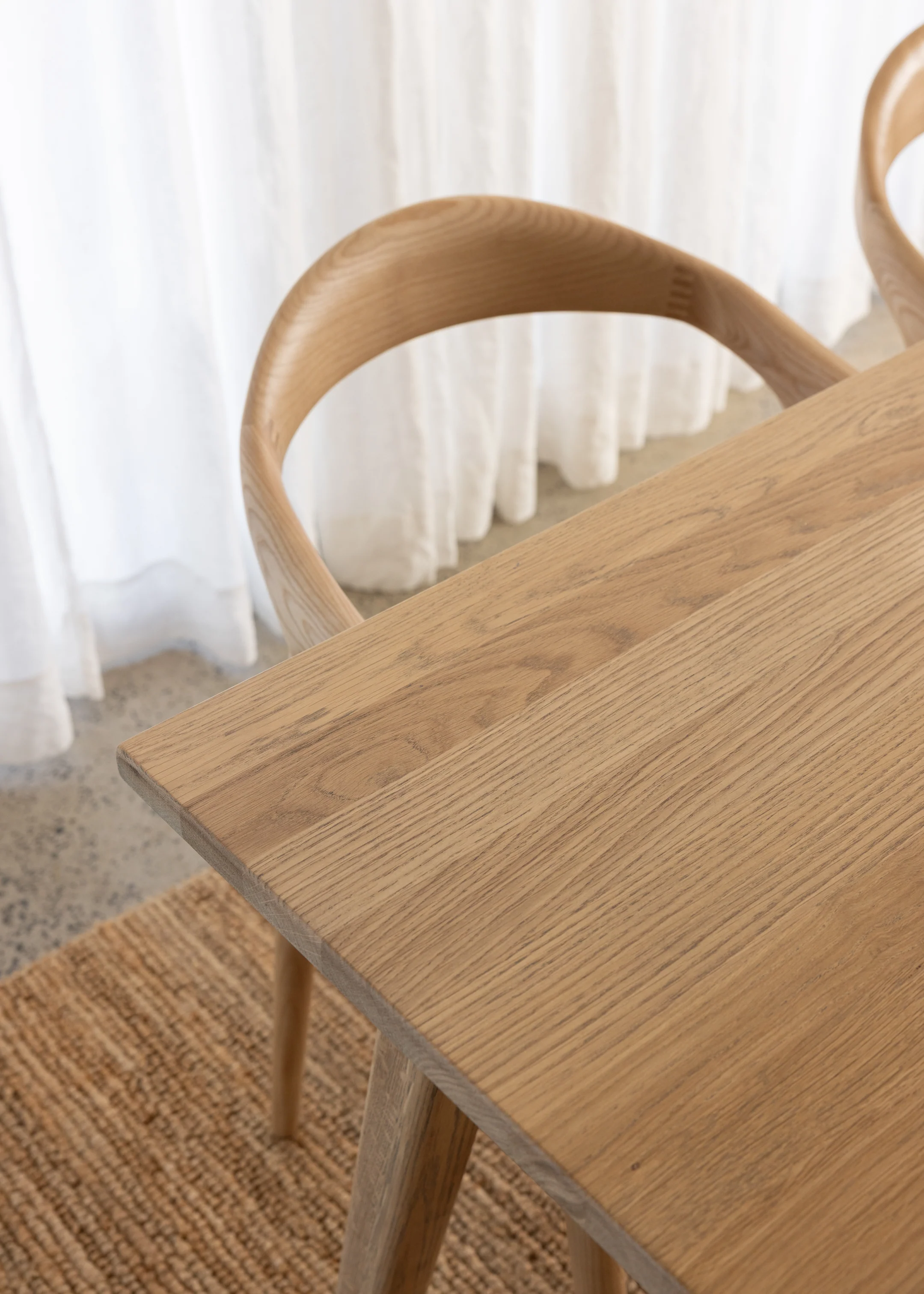 Vaasa Oak Dining Table / Natural - Image 5
