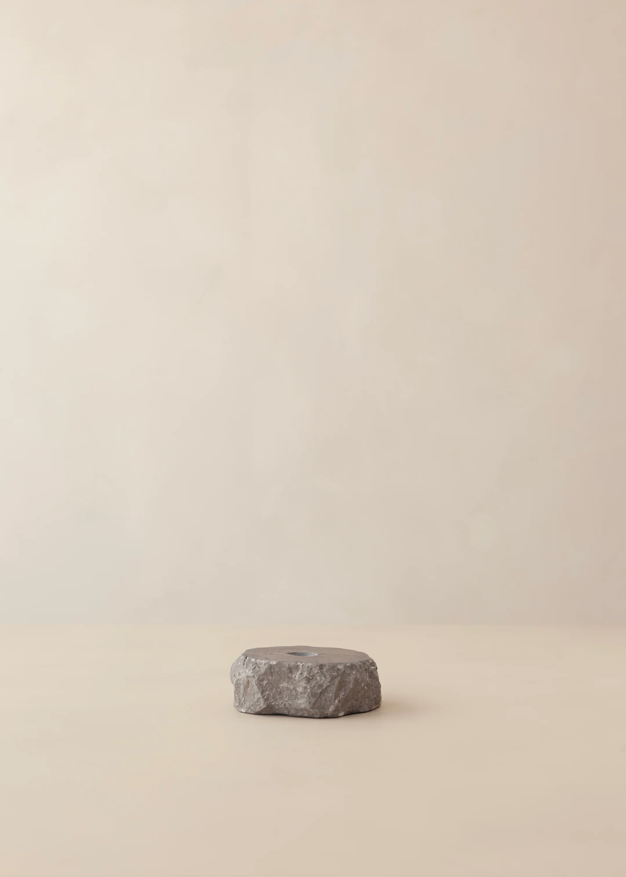 Vela Marble Candleholder / Black - Image 3